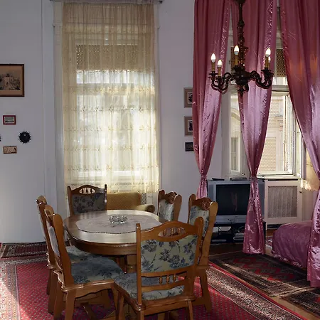 Ferenciek Tere Budapest