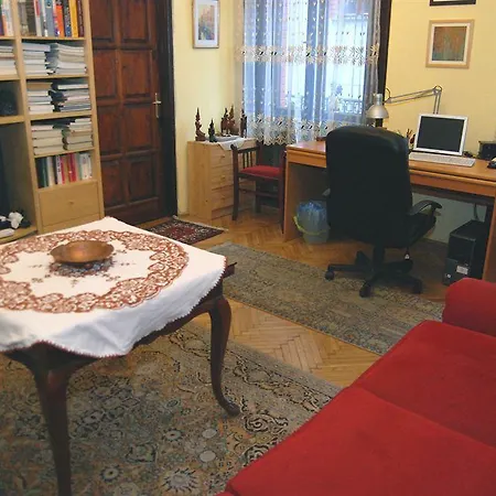 Ferenciek Tere Διαμέρισμα *