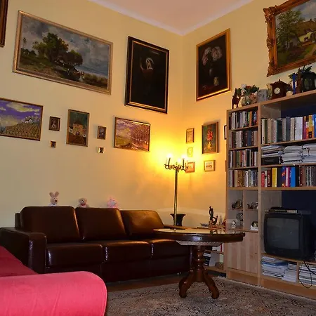 Ferenciek Tere * Βουδαπέστη
